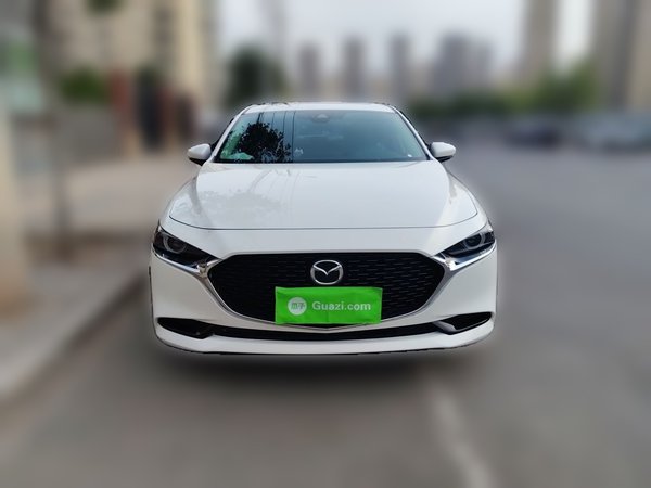Mazda Mazda 3 Axela 2023, 14200 км, за 13596 USD