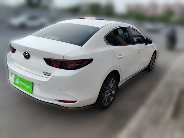 Mazda Mazda 3 Axela 2023, 14200 км, за 13596 USD - фото 6