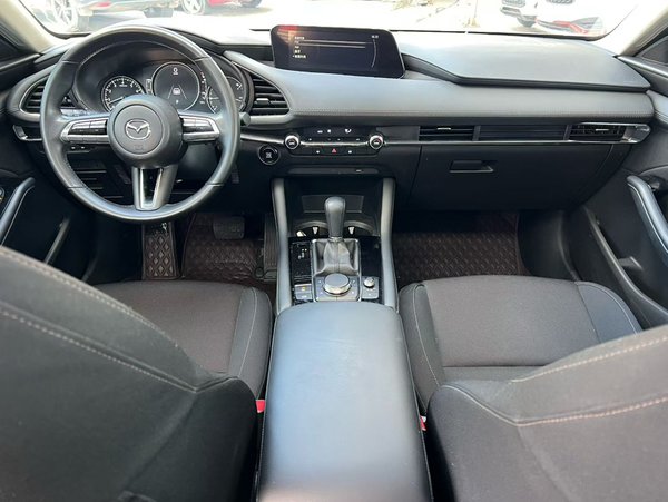 Mazda Mazda 3 Axela 2023, 18400 км, за 14048 USD - фото 14