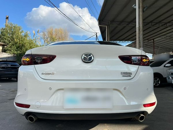 Mazda Mazda 3 Axela 2023, 18400 км, за 14048 USD - фото 6