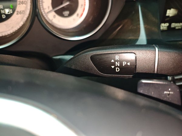 Mercedes-Benz CLS 2012, 146300 км, за 13618 USD - фото 15