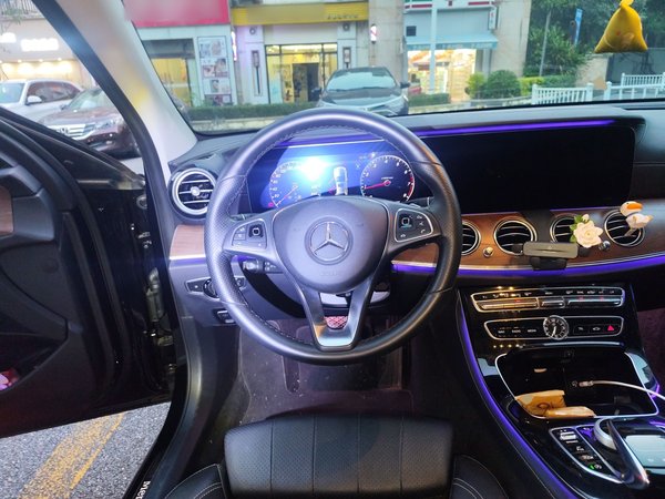 Mercedes-Benz E-Class 2016, 87500 км, за 23158 USD - фото 11