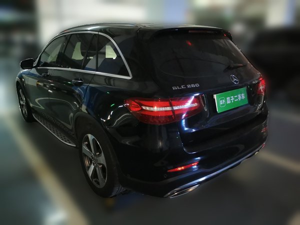 Mercedes-Benz GLC 2017, 155300 км, за 18809 USD