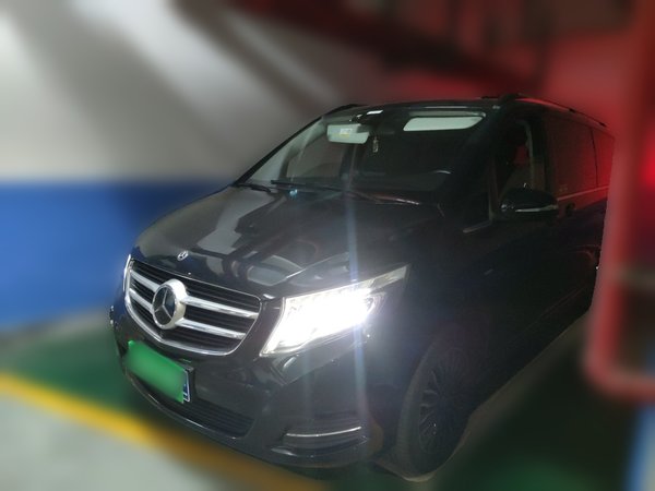 Mercedes-Benz V-Class · 2018 год