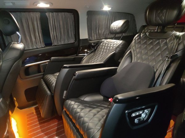 Mercedes-Benz V-Class 2018, 38300 км, за 35499 USD - фото 18