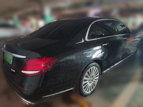 Mercedes-Benz E-Class 2020, 107600 км, за 35233 USD