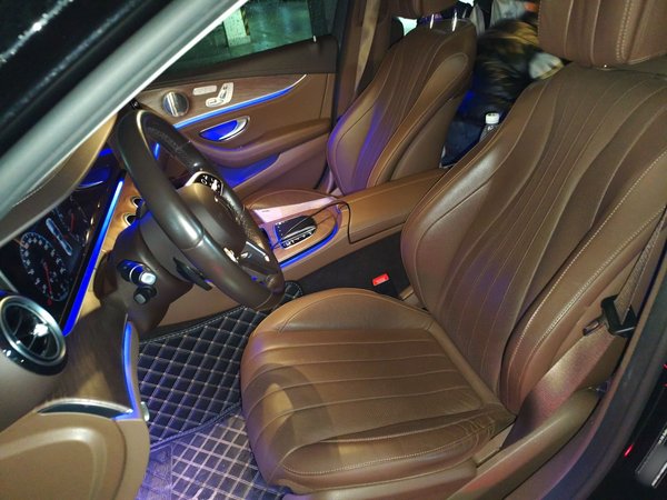 Mercedes-Benz E-Class 2020, 107600 км, за 35233 USD - фото 10