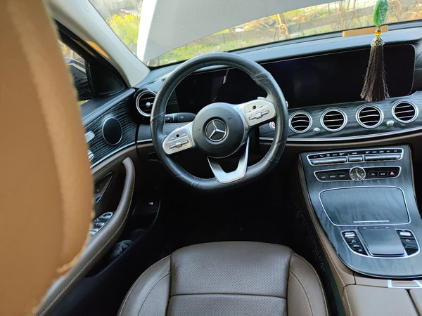 Mercedes-Benz E-Class 2020, 64100 км, за 34989 USD - фото 11