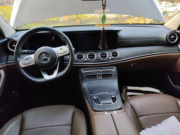 Mercedes-Benz E-Class 2020, 64100 км, за 34989 USD - фото 10