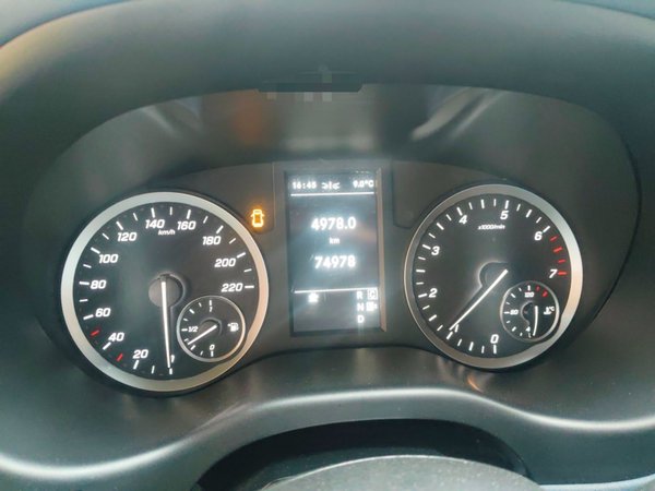 Mercedes-Benz Vito 2021, 74900 км, за 33051 USD - фото 12