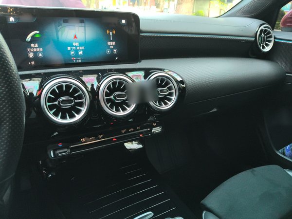 Mercedes-Benz A-Class 2022, 27400 км, за 18549 USD - фото 9