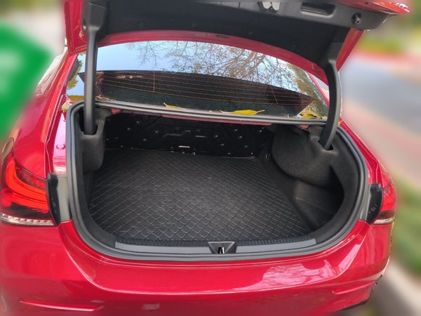 Mercedes-Benz A-Class 2022, 27400 км, за 18549 USD - фото 15