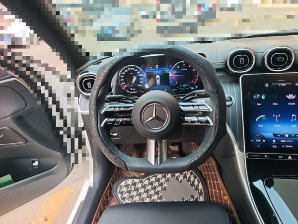 Mercedes-Benz C-Class 2022, 20500 км, за 30207 USD - фото 11