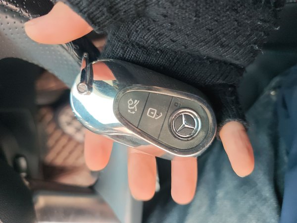 Mercedes-Benz C-Class 2022, 20500 км, за 30207 USD - фото 9