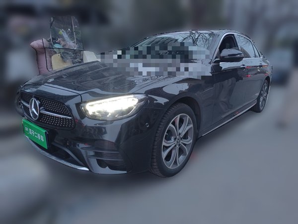 Mercedes-Benz E-Class 2022, 51900 км, за 38027 USD