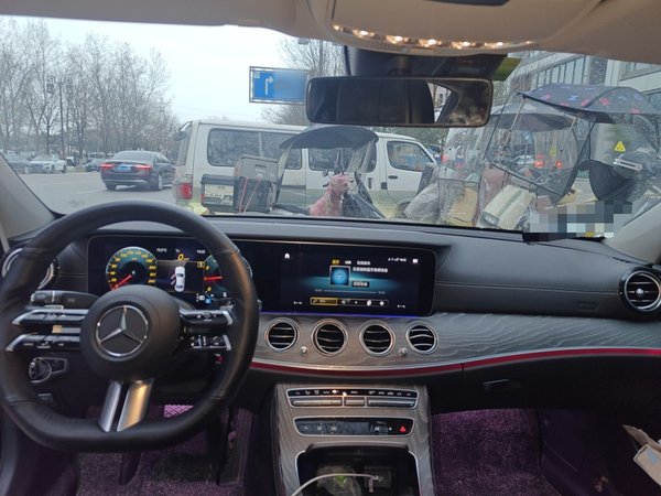 Mercedes-Benz E-Class 2022, 51900 км, за 38027 USD - фото 16