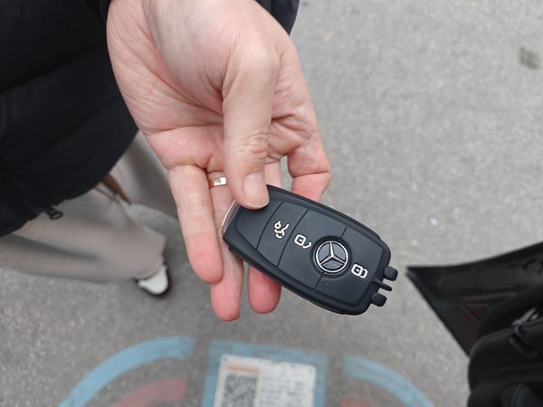 Mercedes-Benz E-Class 2022, 51900 км, за 38027 USD - фото 13