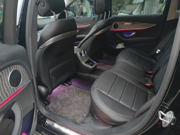 Mercedes-Benz E-Class 2022, 51900 км, за 38027 USD - фото 10