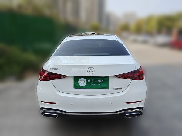 Mercedes-Benz C-Class 2025, 2500 км, за 39422 USD