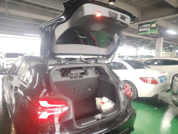 Mercedes-Benz A AMG 2017, 71400 км, за 19534 USD - фото 8