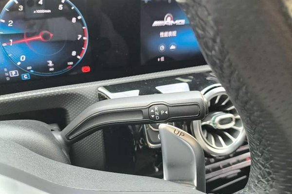 Mercedes-Benz A AMG 2019, 89500 км, за 23167 USD - фото 17