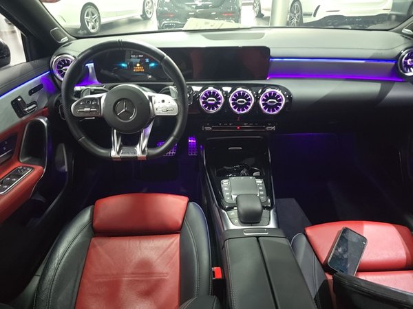 Mercedes-Benz A AMG 2020, 35700 км, за 26722 USD - фото 13