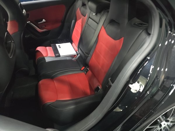Mercedes-Benz A AMG 2020, 35700 км, за 26722 USD - фото 20