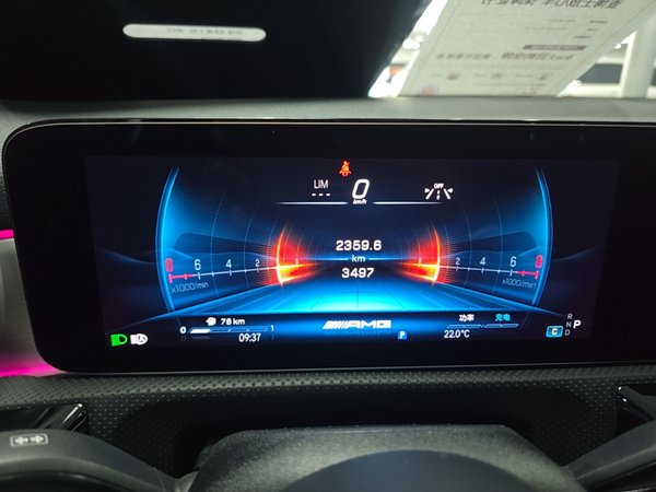 Mercedes-Benz A AMG 2024, 3500 км, за 39925 USD - фото 15