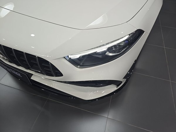 Mercedes-Benz A AMG 2024, 3500 км, за 39925 USD - фото 9