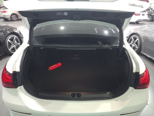 Mercedes-Benz A AMG 2024, 3500 км, за 39925 USD - фото 22