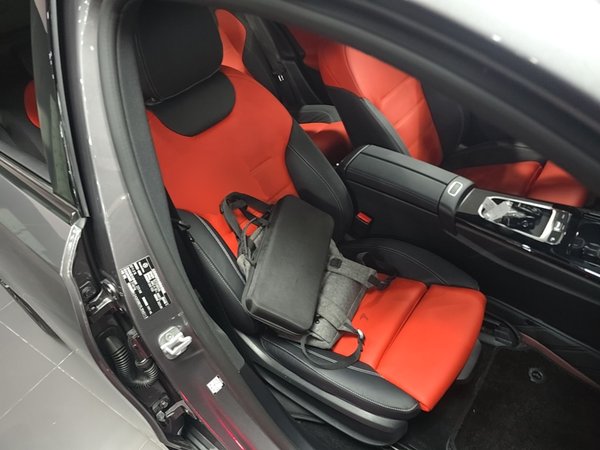 Mercedes-Benz A AMG 2025, 6700 км, за 39448 USD - фото 23