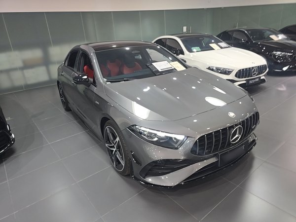 Mercedes-Benz A AMG 2025, 6700 км, за 39448 USD