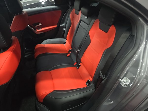 Mercedes-Benz A AMG 2025, 6700 км, за 39448 USD - фото 20