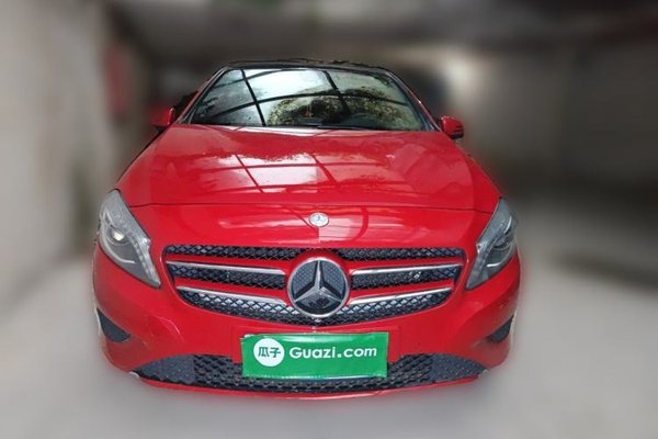 Mercedes-Benz A-Class 2015, 59600 км, за 6570 USD