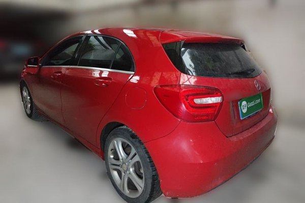 Mercedes-Benz A-Class 2015, 59600 км, за 6570 USD