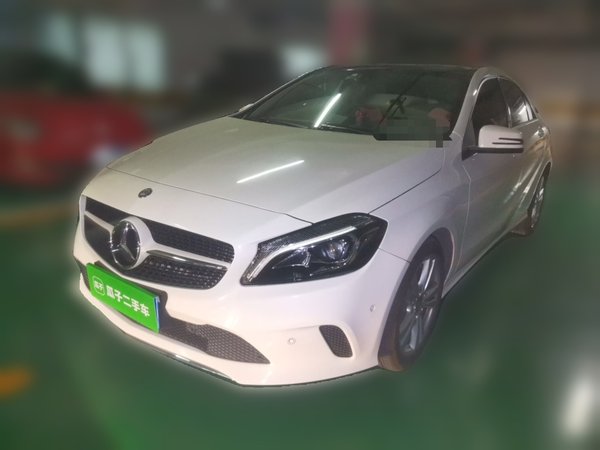 Mercedes-Benz A-Class · 2017 год