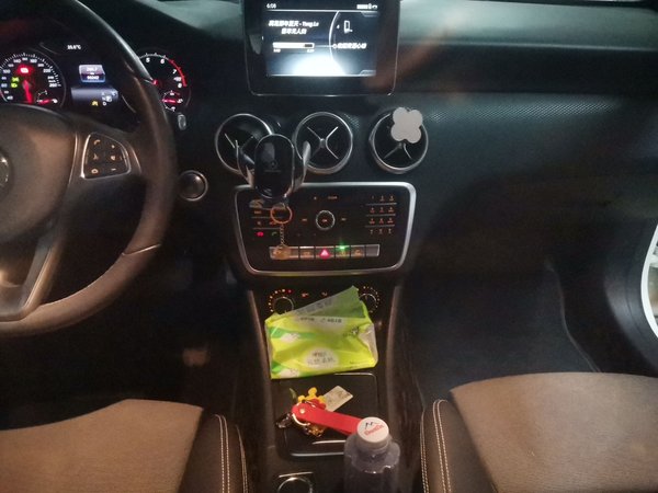 Mercedes-Benz A-Class 2017, 90200 км, за 7759 USD - фото 14