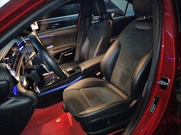 Mercedes-Benz A-Class 2019, 124800 км, за 11895 USD - фото 16