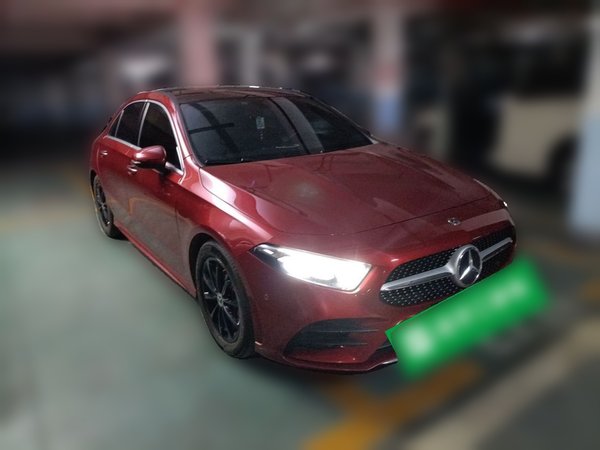Mercedes-Benz A-Class 2019, 124800 км, за 11895 USD