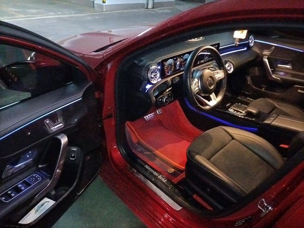 Mercedes-Benz A-Class 2019, 124800 км, за 11895 USD - фото 17