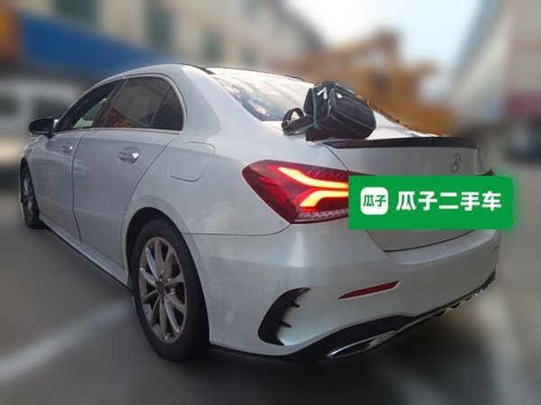 Mercedes-Benz A-Class 2019, 93800 км, за 11877 USD