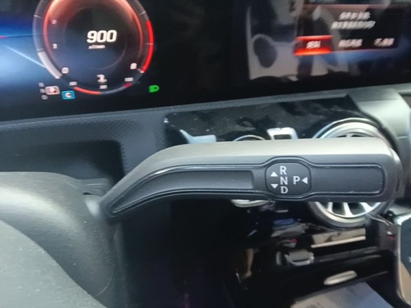 Mercedes-Benz A-Class 2019, 93800 км, за 11877 USD - фото 15