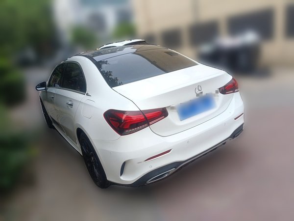 Mercedes-Benz A-Class 2019, 67700 км, за 11730 USD