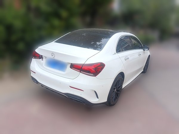 Mercedes-Benz A-Class 2019, 67700 км, за 11730 USD - фото 6