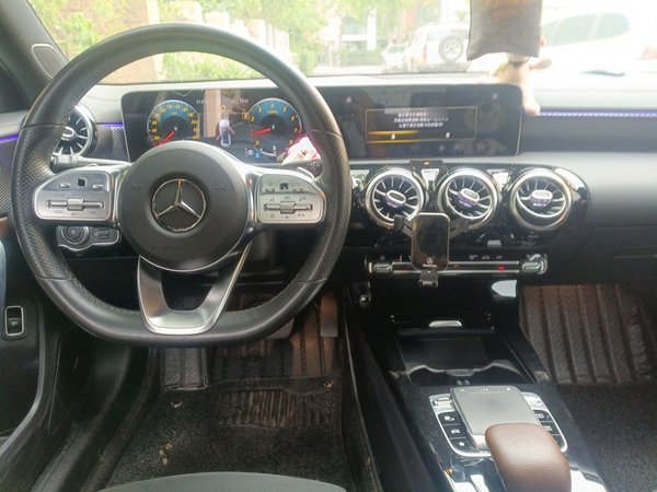 Mercedes-Benz A-Class 2019, 67700 км, за 11730 USD - фото 10