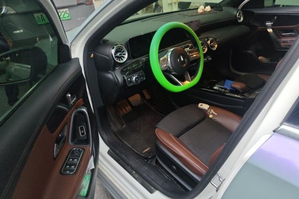 Mercedes-Benz A-Class 2020, 55800 км, за 14127 USD - фото 16