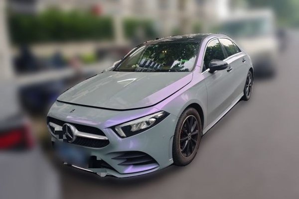 Mercedes-Benz A-Class 2020, 55800 км, за 14127 USD
