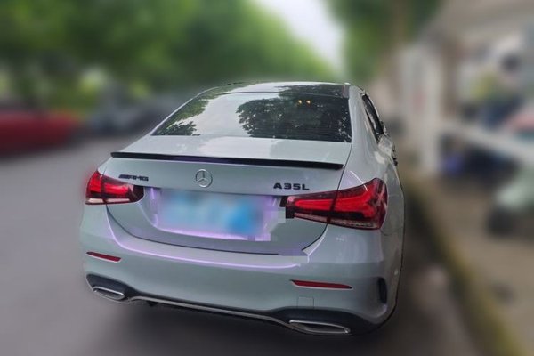 Mercedes-Benz A-Class 2020, 55800 км, за 14127 USD