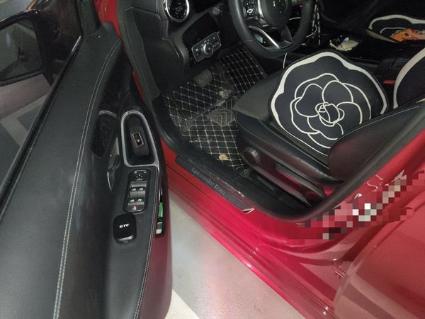 Mercedes-Benz A-Class 2020, 38900 км, за 15217 USD - фото 17