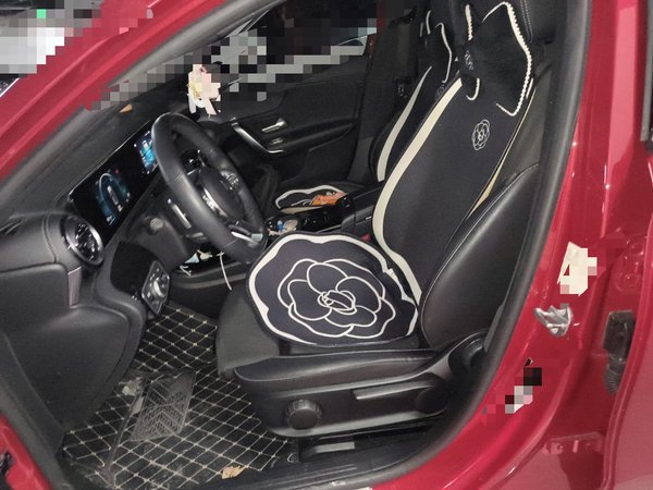 Mercedes-Benz A-Class 2020, 38900 км, за 15217 USD - фото 16